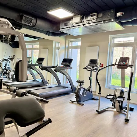 Piper Towarowa Centrum Targi Апартаменти *