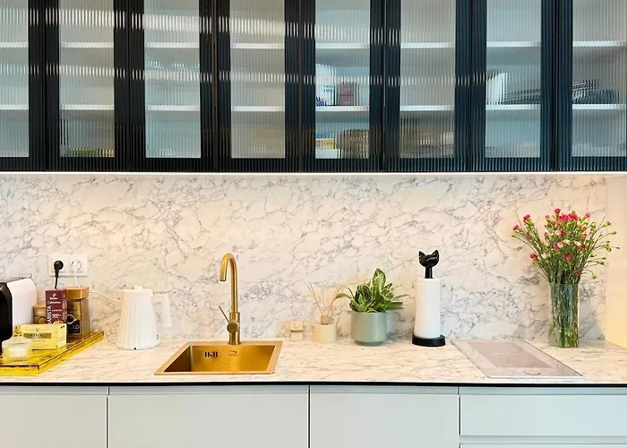 Piper Towarowa Centrum Targi アパート ポズナン