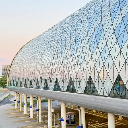 Апартаменты Piper Towarowa Centrum Targi Познань